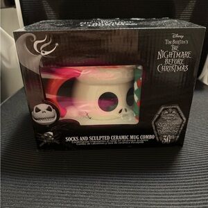 BNIB Nightmare Before Christmas Santa Jack mug & sock gift set